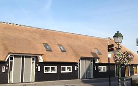 Tin Tin In Cadzand, Koolse Hoeve 1B